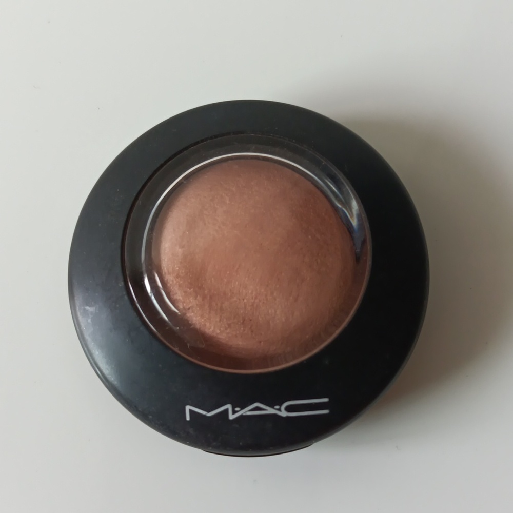 * Fixed price* Mac Mineralize Blush in Warm Soul - Picture 3 of 5